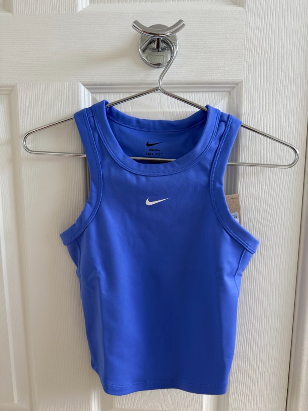 Nike One Fitted Dri-FIT Cropped Tank Top